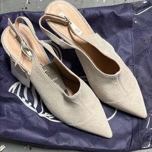 H&M Light Beige Suede Slingback Heels